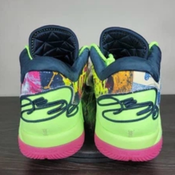 NWT Nike LeBron XXII 22 BW Bryce\'s World Blustery Fireberry Nby HV8451-400 main image 5